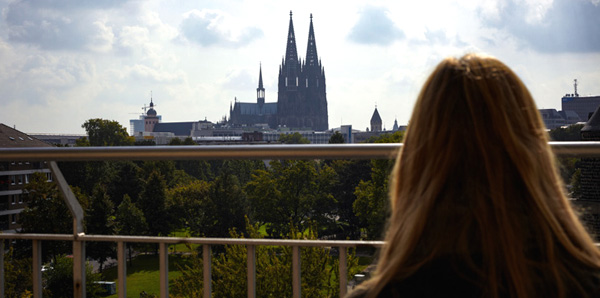 Blick von der Klinik zur Stadt